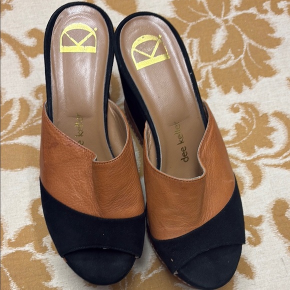 Black and Tan Wedge Sandals - Picture 1 of 7